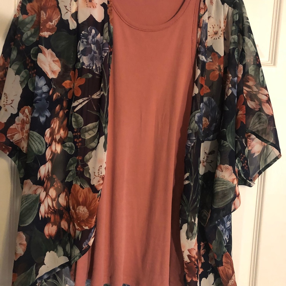 Floral short sleeve kamono